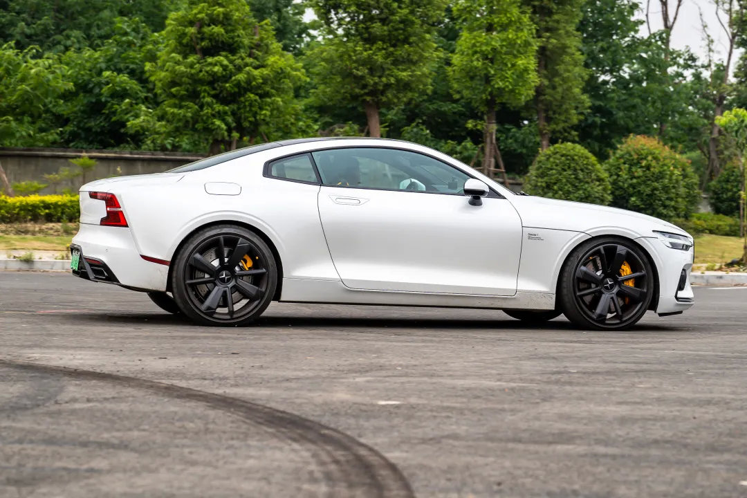 试驾极星Polestar 1:四秒的理智与145万的情感
