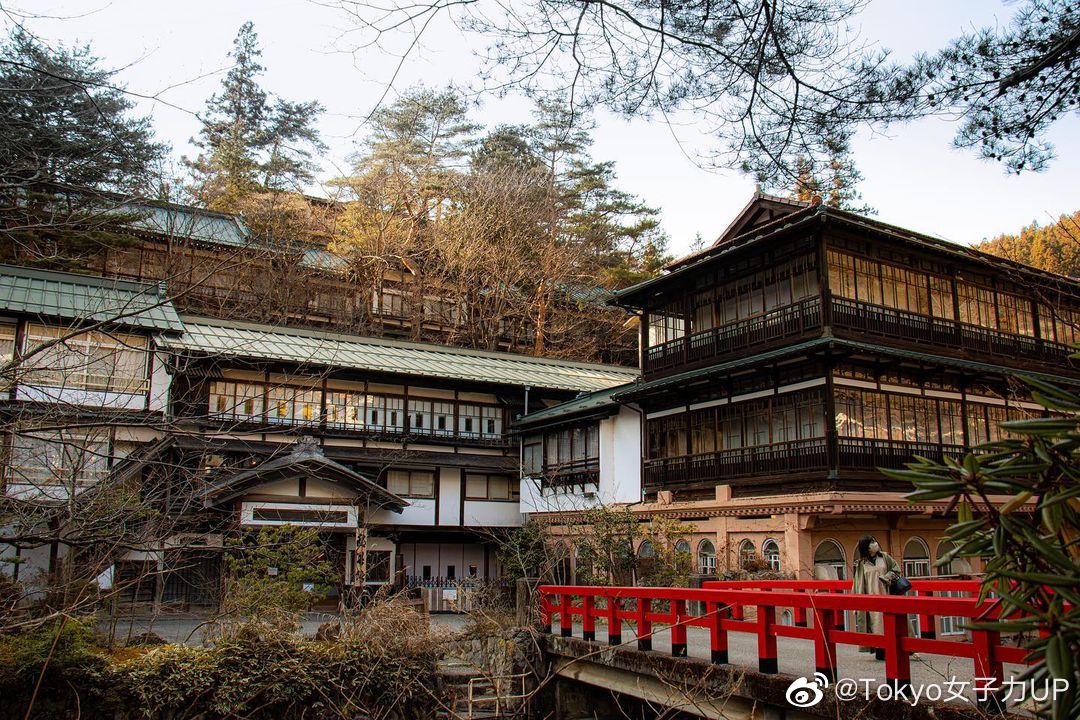 群馬県重要文化遗产四万温泉 積善館 据说是建筑的原型
