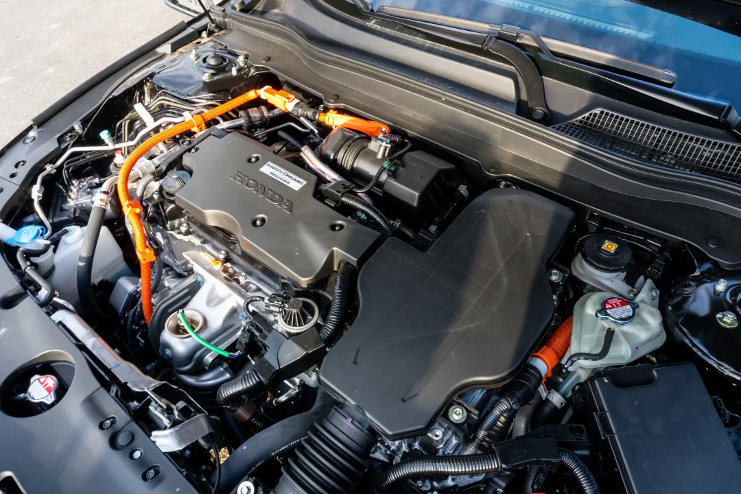 内燃机最后的防线！对比评测2021款天籁/新雅阁/新帕萨特