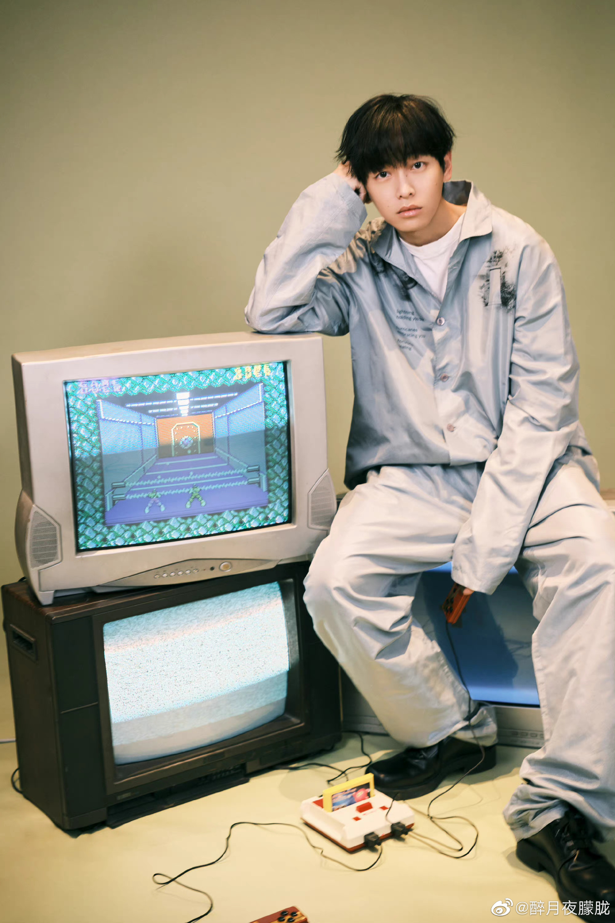 彭昱畅这呆萌干净的眼神,哪里像是28岁,分明就是18岁的大男孩