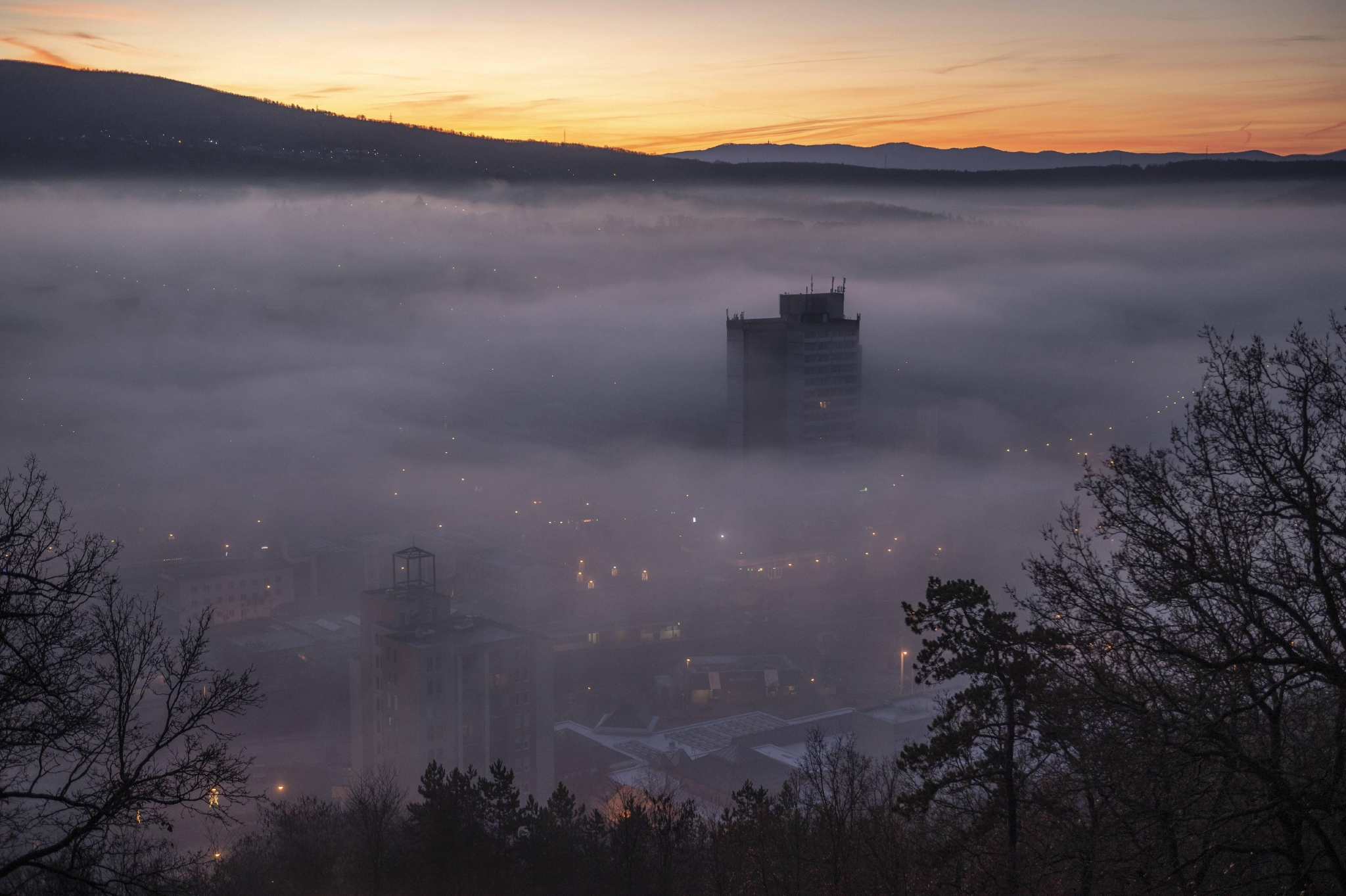 雾景|匈牙利|新华社|陶尔扬_新浪新闻
