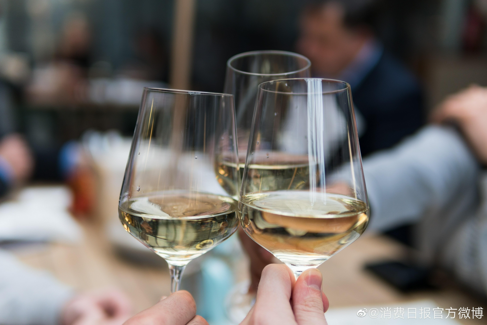 中国酒业协会:酒桌文化绝不等于酒文化 坚决向劣质酒桌文化说不休闲区蓝鸢梦想 - Www.slyday.coM 中国酒业协会:酒桌文化绝不等于酒文化 坚决向劣质酒桌文化说不休闲区蓝鸢梦想 - Www.slyday.coM