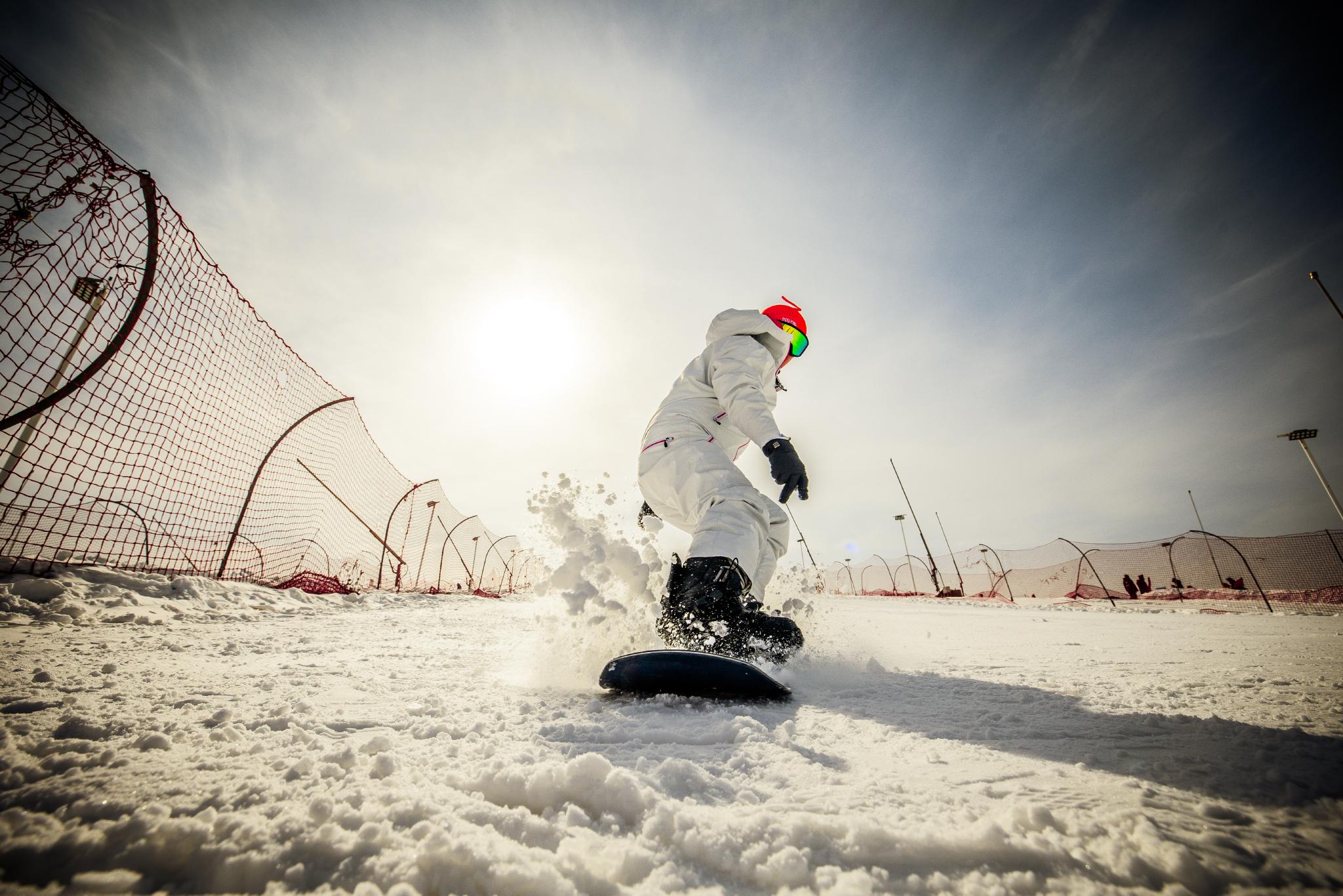 今日广告,是赞助《冰雪正当燃》的三星fold3……_高清图集_新浪网