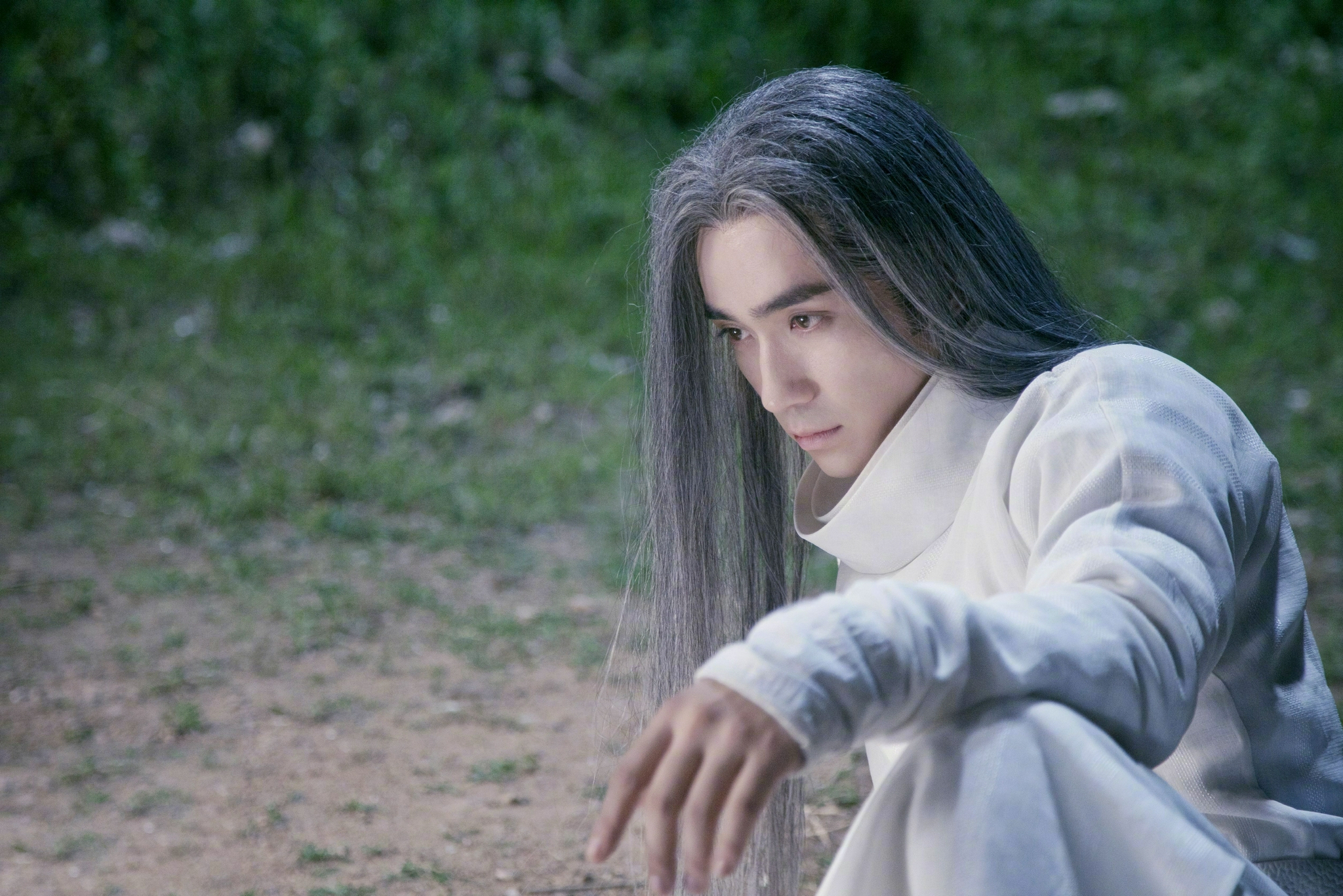 说到古装白发造型,最服朱一龙和侯明昊……_高清图集_新浪网