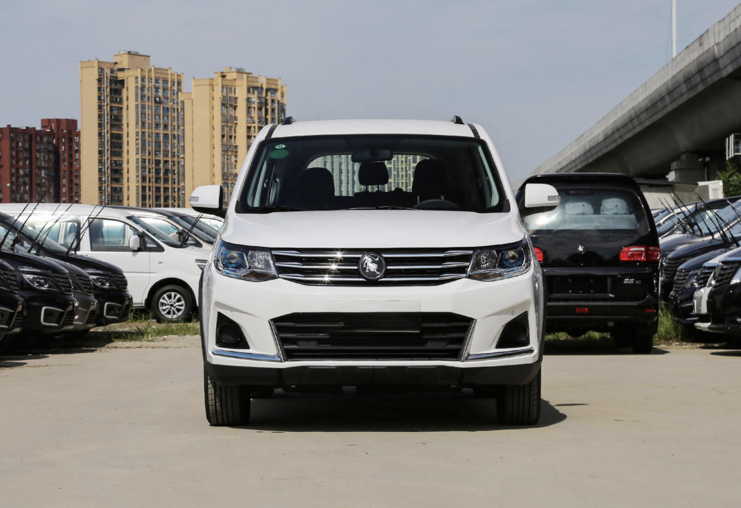 售599万769万元采用7座布局2022款东风风行sx6上市