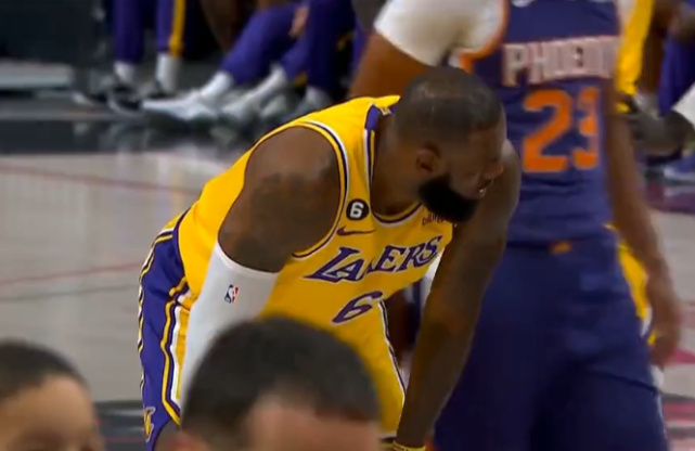 判若两人!从7中0到11中8砍23+3+4,詹姆斯的反弹太凶猛了休闲区蓝鸢梦想 - Www.slyday.coM 判若两人!从7中0到11中8砍23+3+4,詹姆斯的反弹太凶猛了休闲区蓝鸢梦想 - Www.slyday.coM