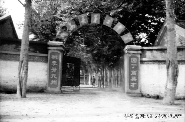 县政府大楼时光一去永不回往事只能回味希望这些老照片能够再次唤起你