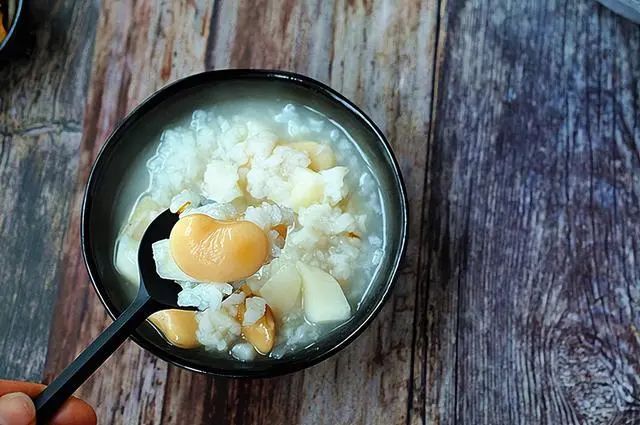 脾胃最喜欢的4种食物：秋天容易气血虚的人，照着吃就对了！休闲区蓝鸢梦想 - Www.slyday.coM