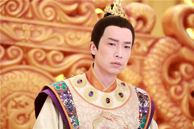 演员马浚伟改行当香港公务员,开心发文报喜讯,掌控一亿资金审批|马浚伟|公务员|入职_新浪新闻