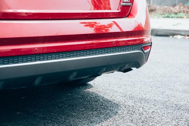 天籁加速略胜迈腾380TSI，日产“超变擎”显露硬核底色