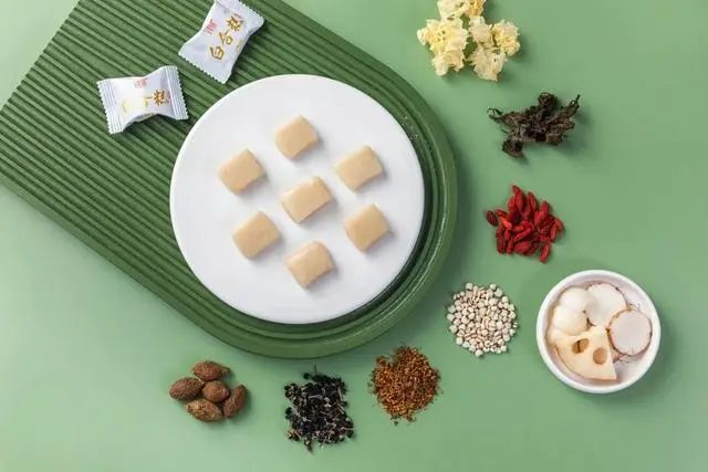 春天把这3种肝毒排干净，整个人都变了，脾气好、睡眠好、气色好！休闲区蓝鸢梦想 - Www.slyday.coM