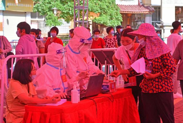 以演促练 以练筑防 泉港区开展大规模人群核酸检测应急演练实战活动休闲区蓝鸢梦想 - Www.slyday.coM