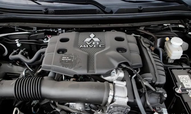 丰田v6发动机皮带绕法图片