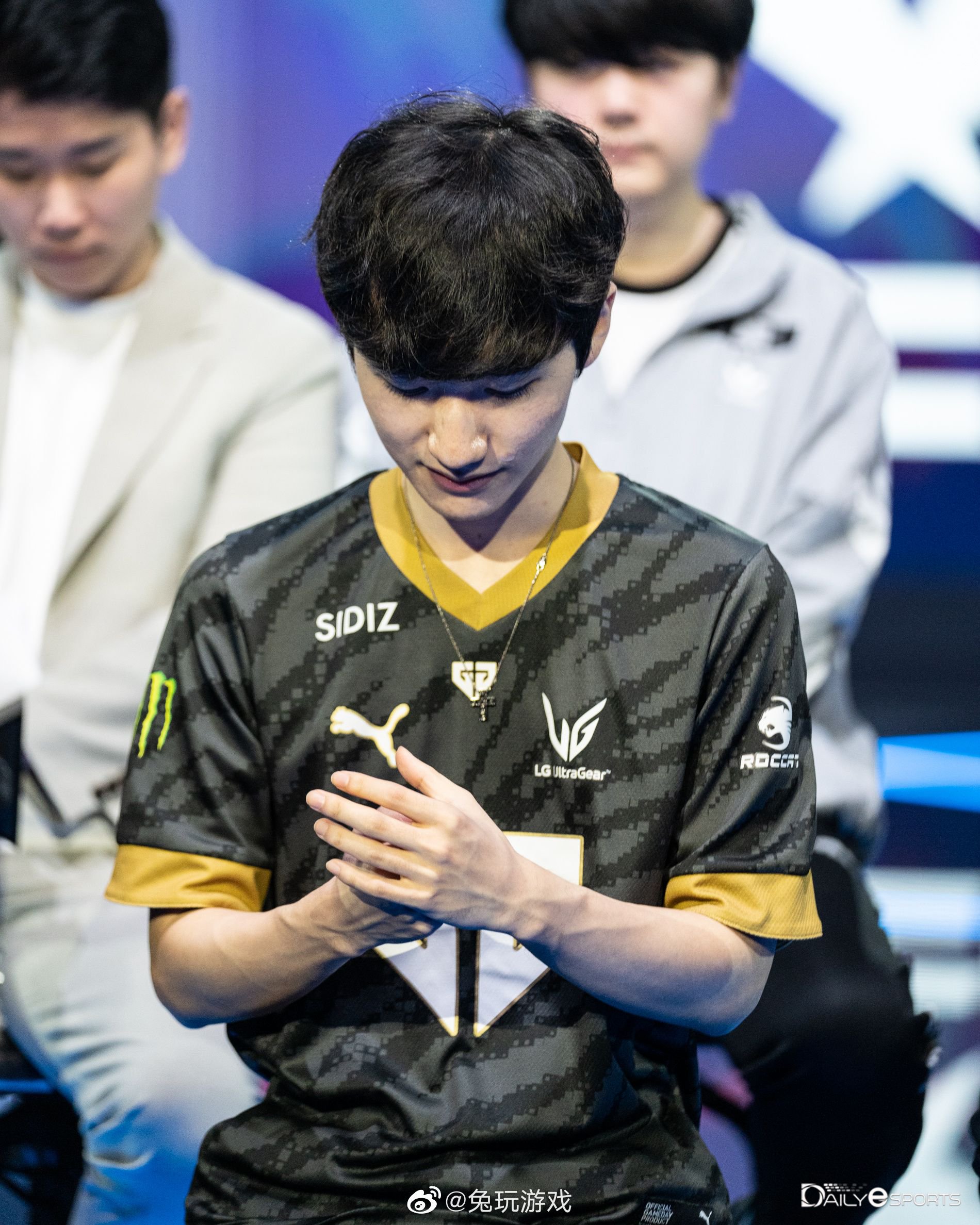 peanut媒体日返图_高清图集_新浪网