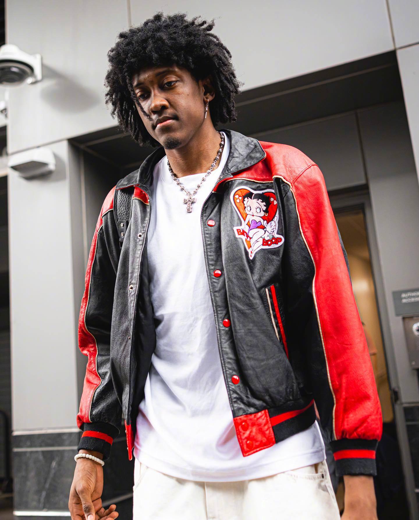 今日球员穿搭look谁是最佳型男