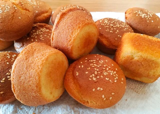 教你自制不加一滴水的老式蜂蜜蛋糕,妈妈说怎么吃都吃不够