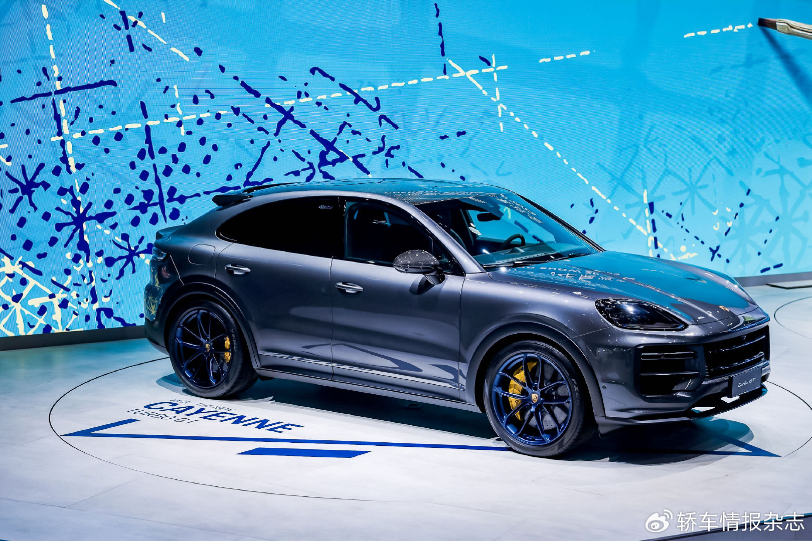 艺术家丁乙用画作为保时捷taycanturbos赋予个性魅力