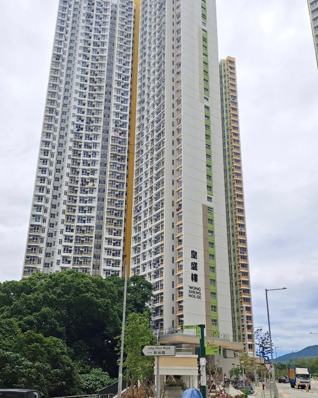 香港的新公屋,实用面积21.5平米,每平米租金大约60元港币