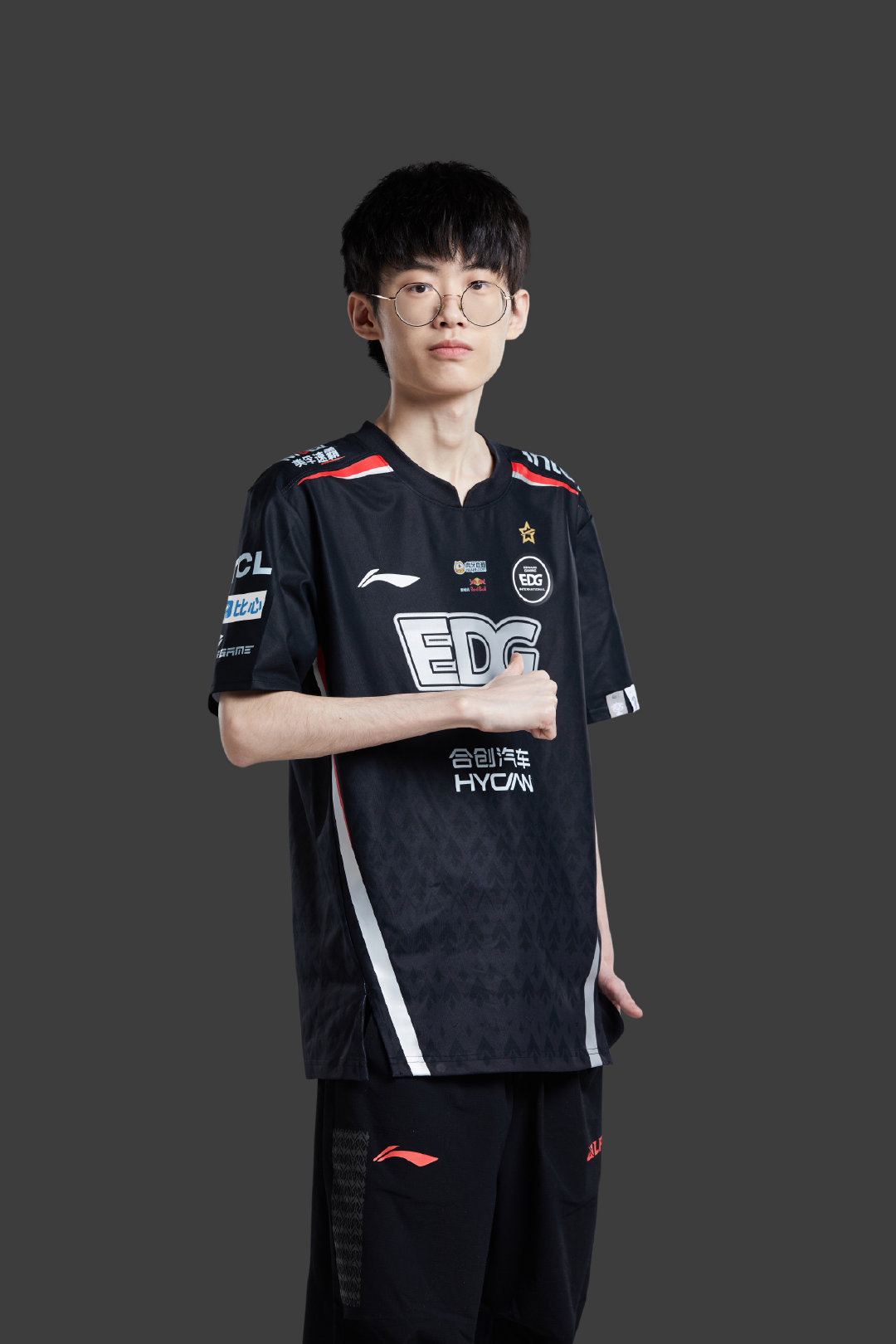 2023lpl春季赛——edg战队定妆照