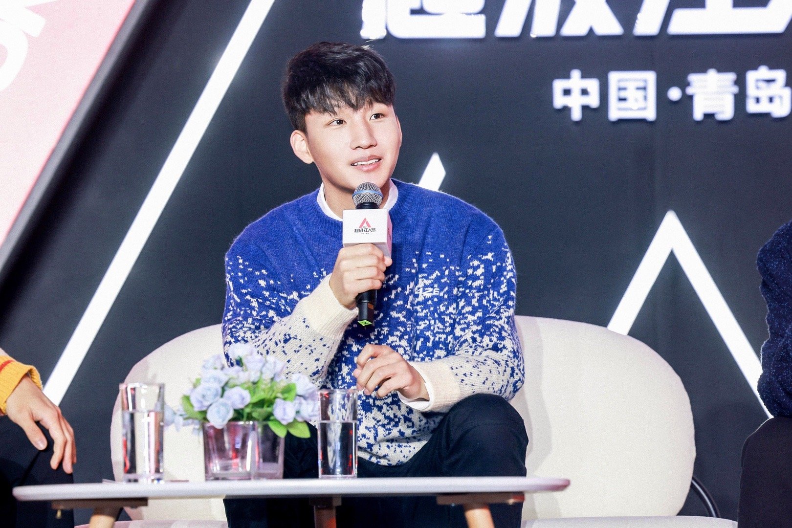德云社相声演员@德云社刘筱亭 @德云社张九泰 搭档近十年了……_高清