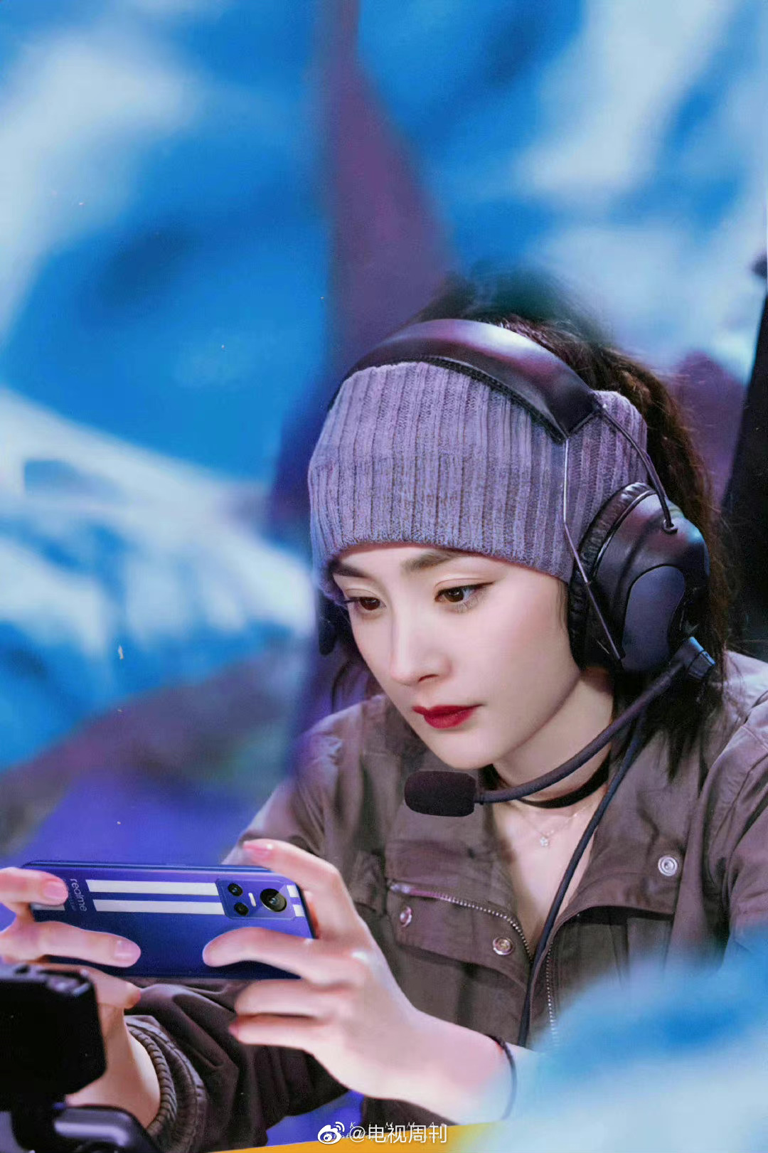 终于可以看到杨幂打游戏了电竞女神已上线