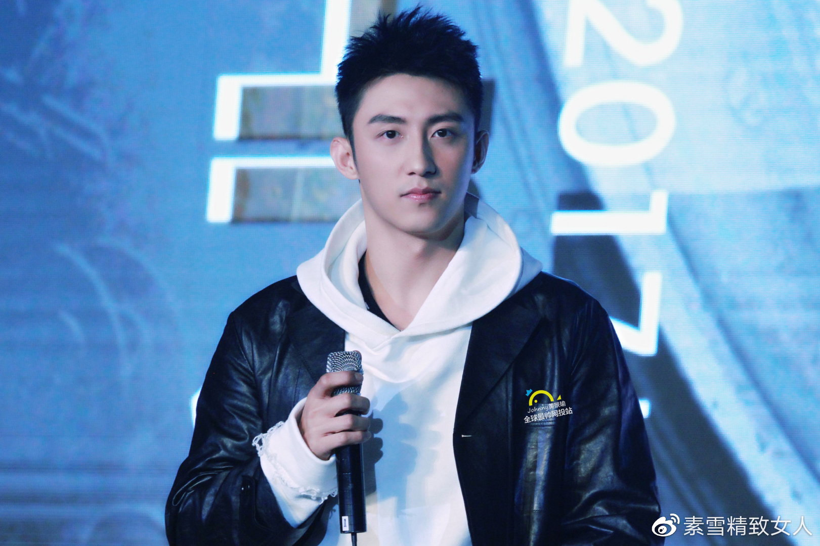 公认身材好的8位一线男星,肩宽腿长穿西装好看,搭档女星无压力休闲区蓝鸢梦想 - Www.slyday.coM 公认身材好的8位一线男星,肩宽腿长穿西装好看,搭档女星无压力休闲区蓝鸢梦想 - Www.slyday.coM