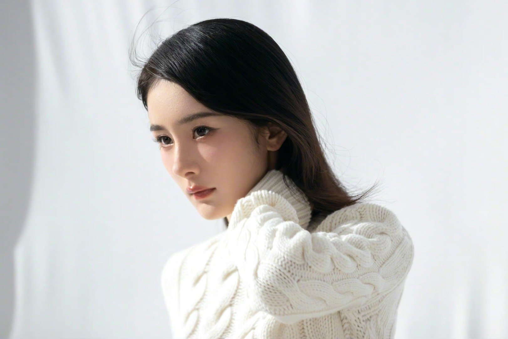 5/ 6杨幂杂志拍摄花絮照来啦~充满复古的摩登女郎,百变幂上线 67