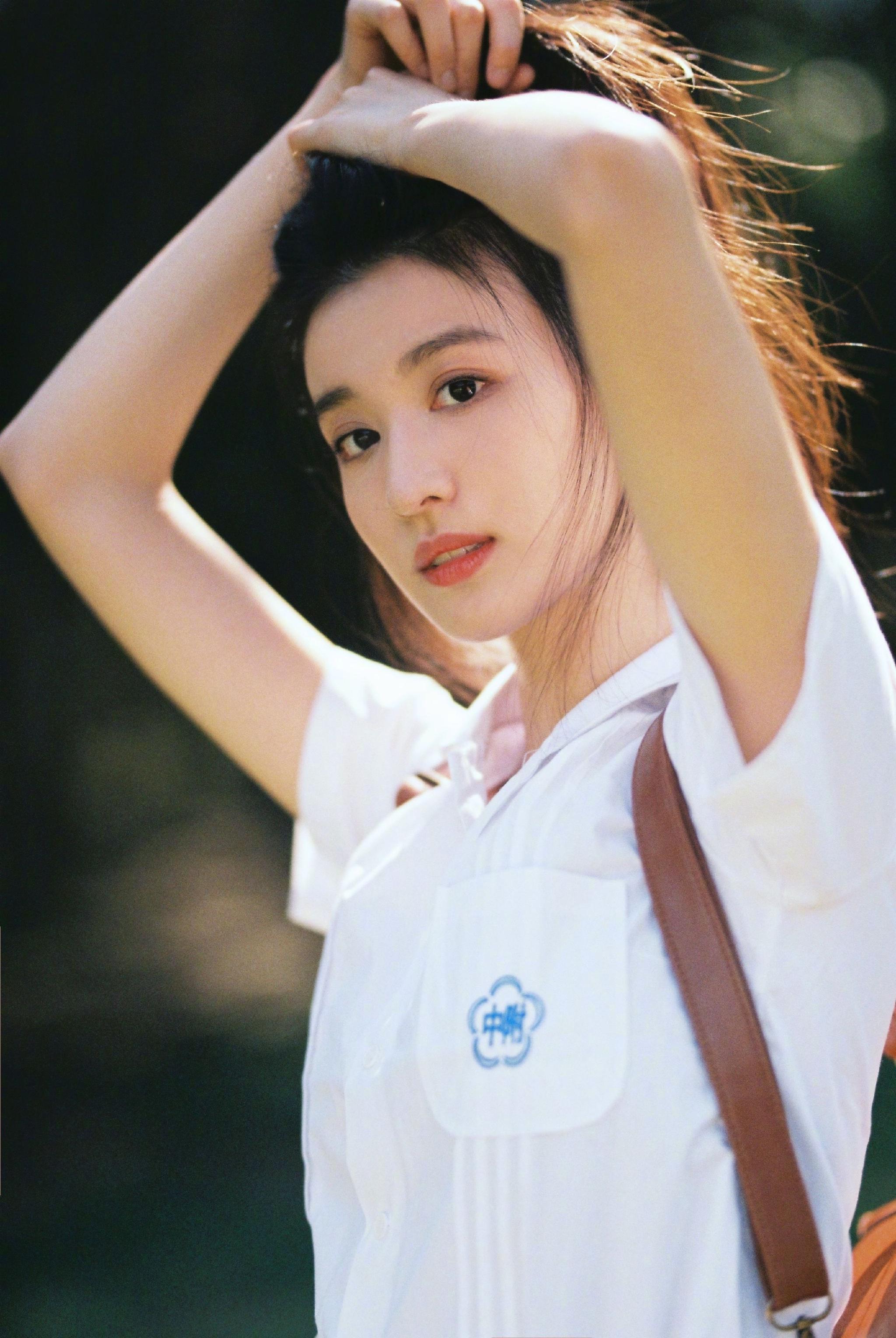 王楚然 校园胶片写真 摄影师_高清图集_新浪网