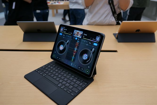2020款ipad air首发上手:air的一小步,是ipad的一大步__财经头条