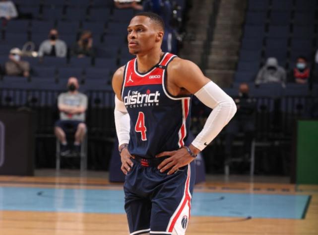 威少尽力了!轰20 10无缘19分大逆转,比尔狂打16铁需为输球负责