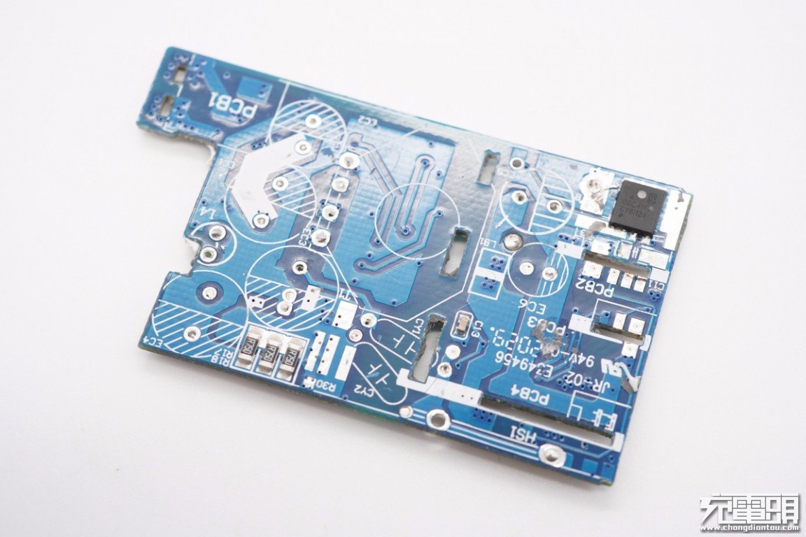 拆解报告华硕adol65w2c1a氮化镓快充充电器