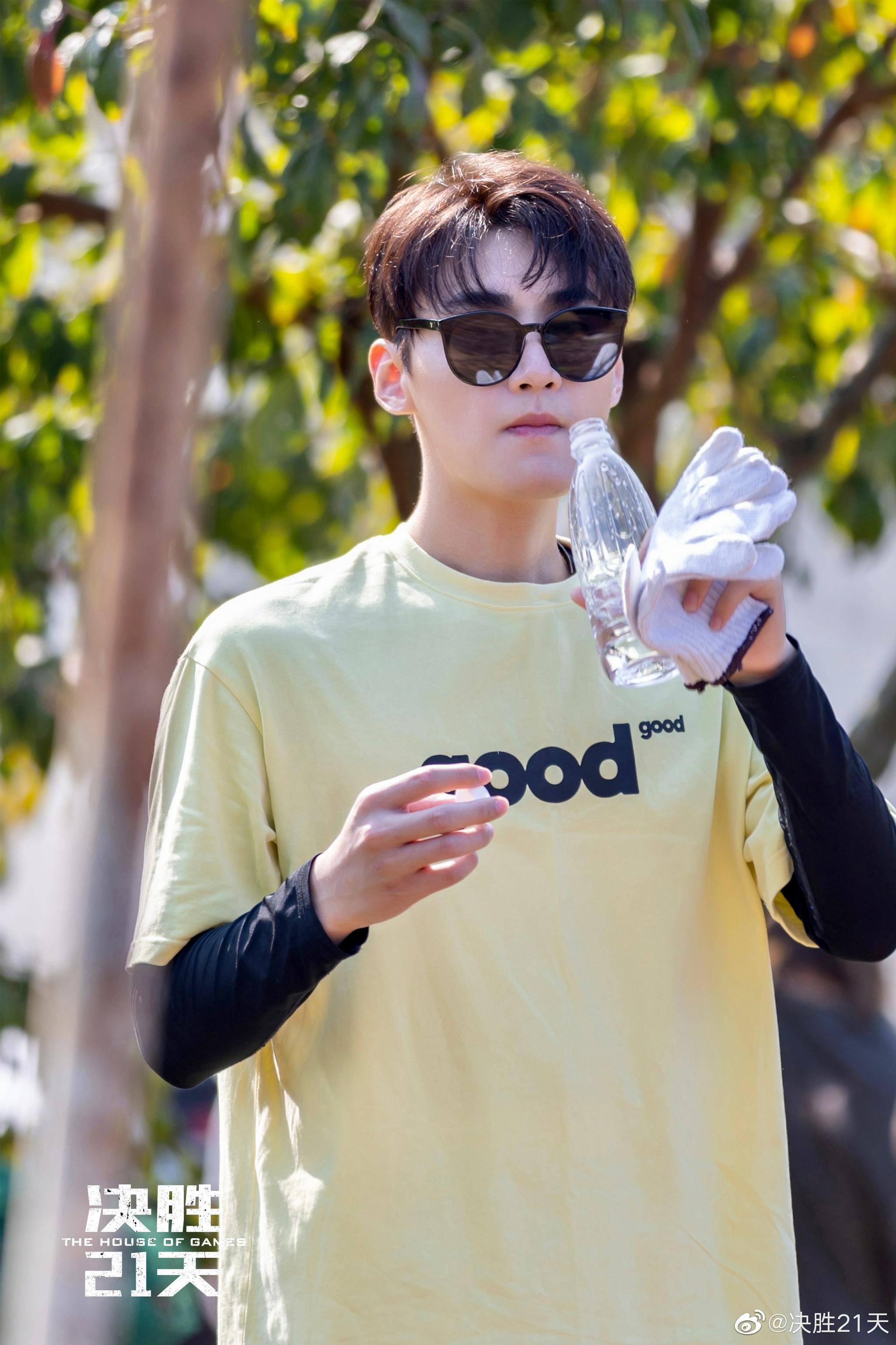 张宇@张宇不紧张 新剧照上线!