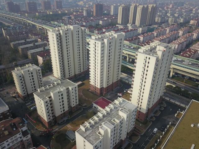 解决“旧老小难”问题、精细化管理、持续打造高端商务……静安未来将继续卓越发展休闲区蓝鸢梦想 - Www.slyday.coM 解决“旧老小难”问题、精细化管理、持续打造高端商务……静安未来将继续卓越发展休闲区蓝鸢梦想 - Www.slyday.coM