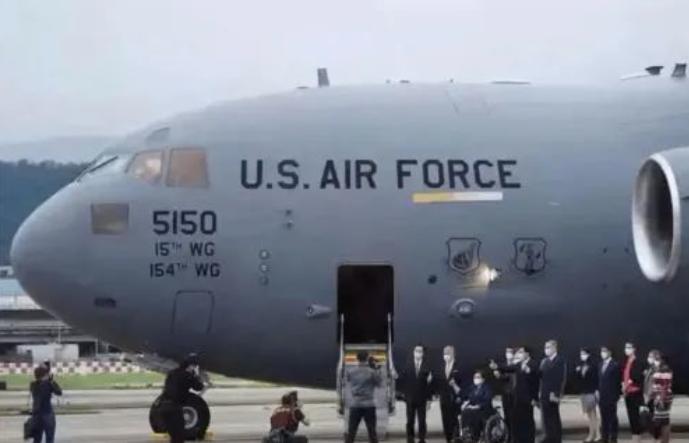 一小股美军行踪遭曝光，在台湾隐秘活动已有一年！休闲区蓝鸢梦想 - Www.slyday.coM