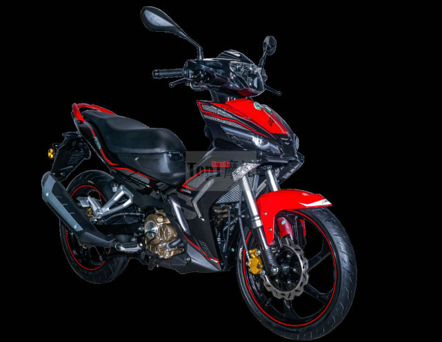 动力提升配置升级国产性能弯梁贝纳利r18i马来西亚上市