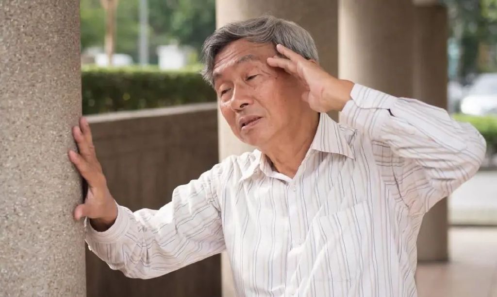 人到中年,为什么有的人容易生病,有的人却一直很健康?休闲区蓝鸢梦想 - Www.slyday.coM 人到中年,为什么有的人容易生病,有的人却一直很健康?休闲区蓝鸢梦想 - Www.slyday.coM