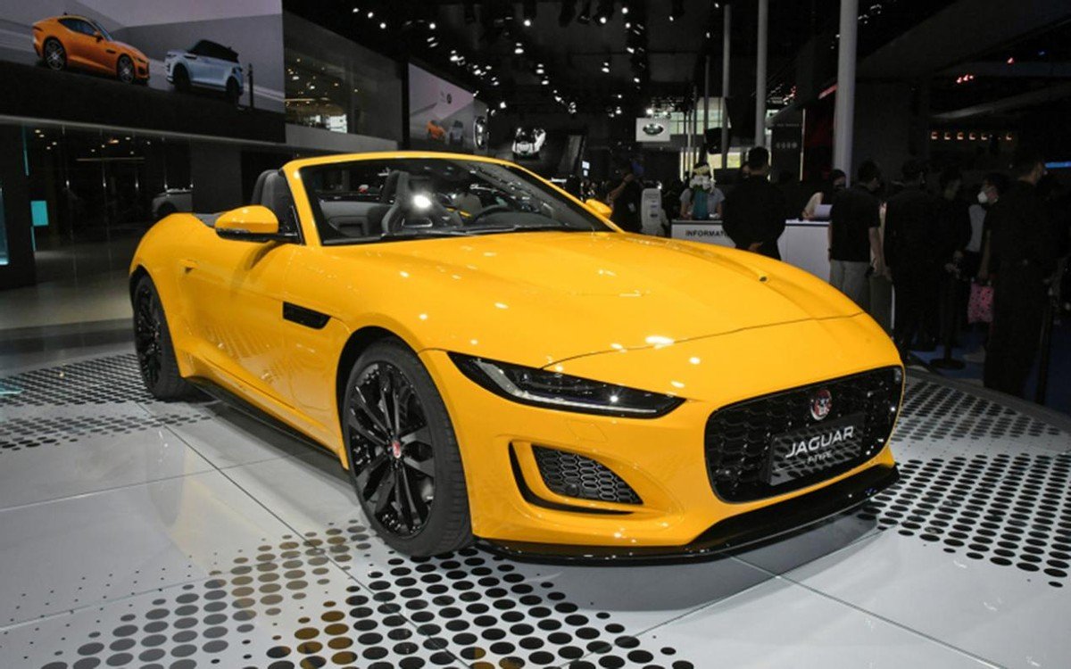 2021成都车展:上市新款捷豹f-type(配置|询价)毕竟,隔壁的坦克展台那