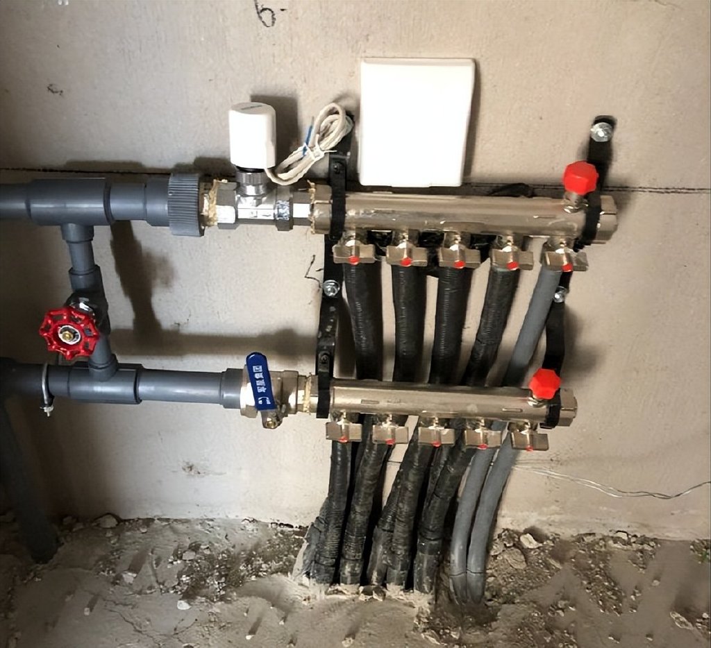 家里没有供暖的时候,地暖阀门是否需要关闭?今天终于弄明白了休闲区蓝鸢梦想 - Www.slyday.coM 家里没有供暖的时候,地暖阀门是否需要关闭?今天终于弄明白了休闲区蓝鸢梦想 - Www.slyday.coM