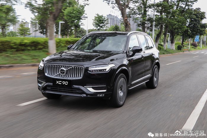 接近5米长的沃尔沃xc90 开起来怎么样?