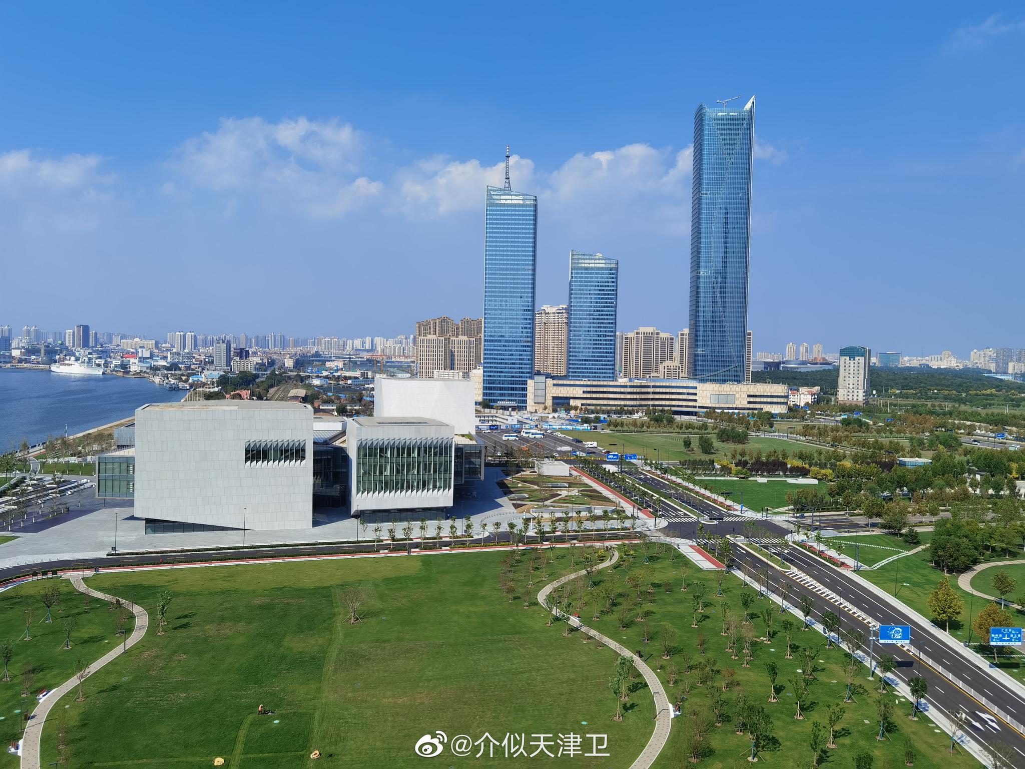 打卡第四站:于家堡洲际酒店🍹所处位置是于家堡金融区……|洲际酒店