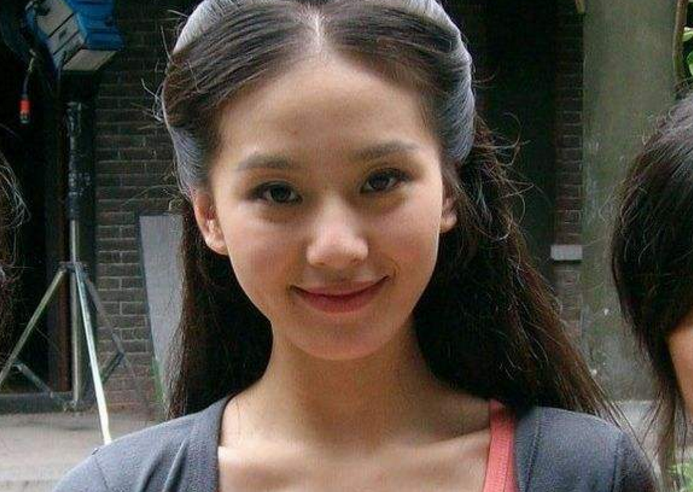 刘诗诗究竟有多美当她10年前旧照曝光后吴奇隆的眼光真毒