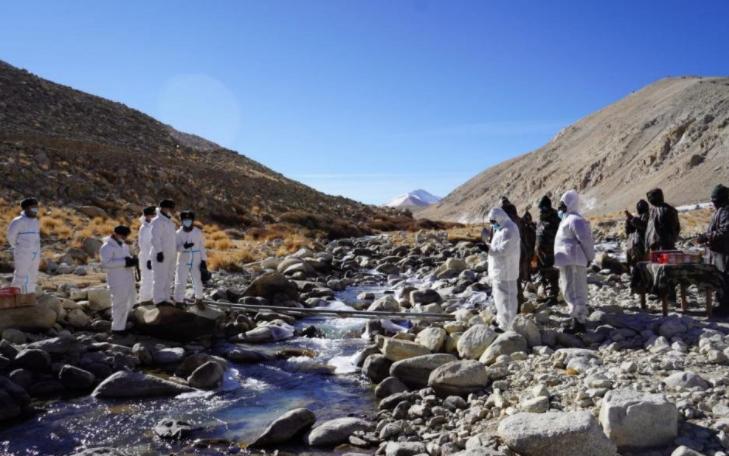 新年第一天，中印军队在两国“摩擦点”，互致新年问候并交换糖果休闲区蓝鸢梦想 - Www.slyday.coM
