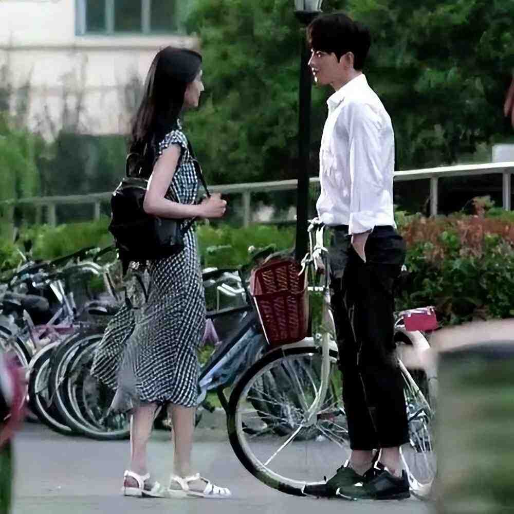 公认身材好的8位一线男星,肩宽腿长穿西装好看,搭档女星无压力休闲区蓝鸢梦想 - Www.slyday.coM 公认身材好的8位一线男星,肩宽腿长穿西装好看,搭档女星无压力休闲区蓝鸢梦想 - Www.slyday.coM