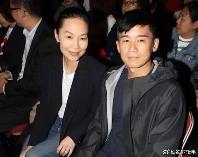 彭羚53岁近照曝光,曾唱红《囚鸟》跻身歌坛天后,淡出演艺圈多年|彭羚|囚鸟|歌坛_新浪新闻