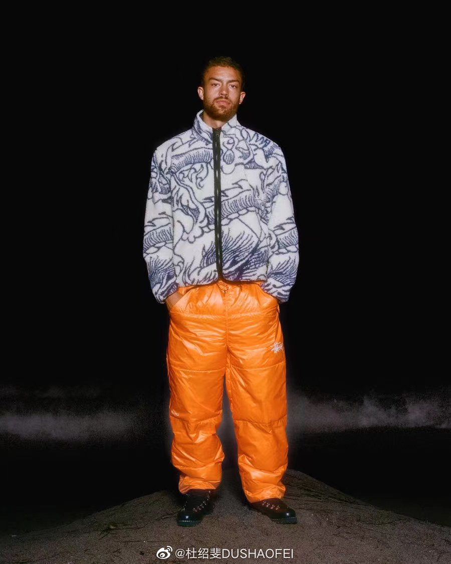 「Stüssy - 斯图西」2022 假日系列造型 Lookbook__财经头条
