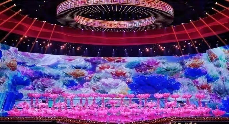 央视国庆晚会阵容曝光，一众当红明星加盟，你期待谁的舞台？休闲区蓝鸢梦想 - Www.slyday.coM