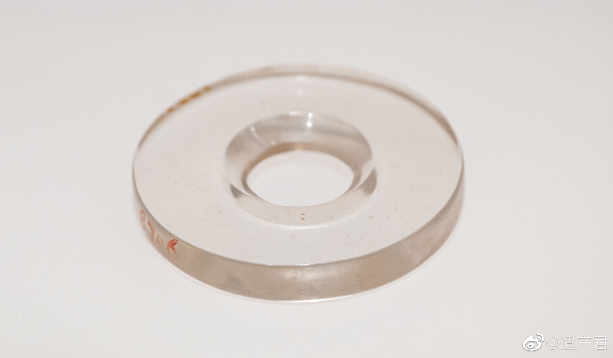 1957年上饶茶山寺赵仲湮墓出土,可能是绦带上的装饰.