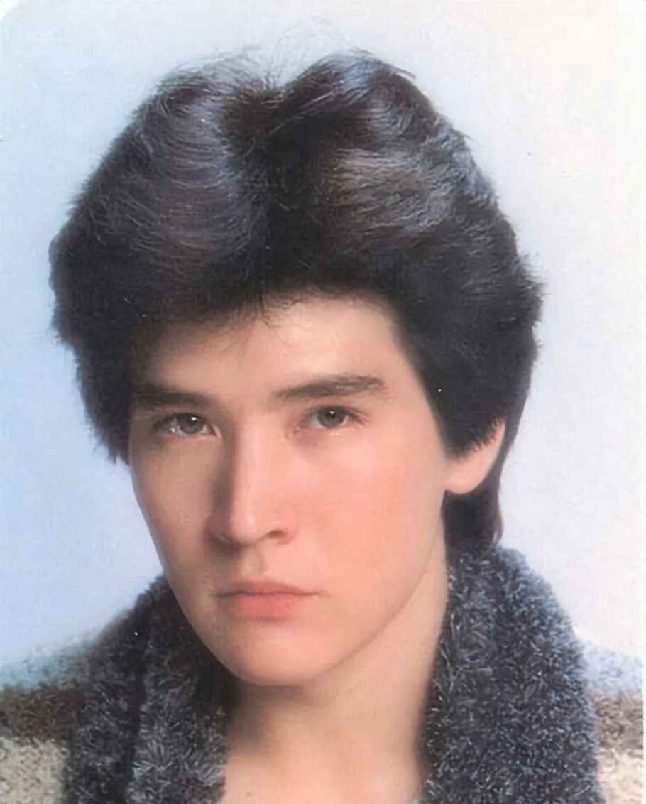 40年后,再看叶倩文和费翔,才明白也许分手才是他们最好的选择休闲区蓝鸢梦想 - Www.slyday.coM 40年后,再看叶倩文和费翔,才明白也许分手才是他们最好的选择休闲区蓝鸢梦想 - Www.slyday.coM