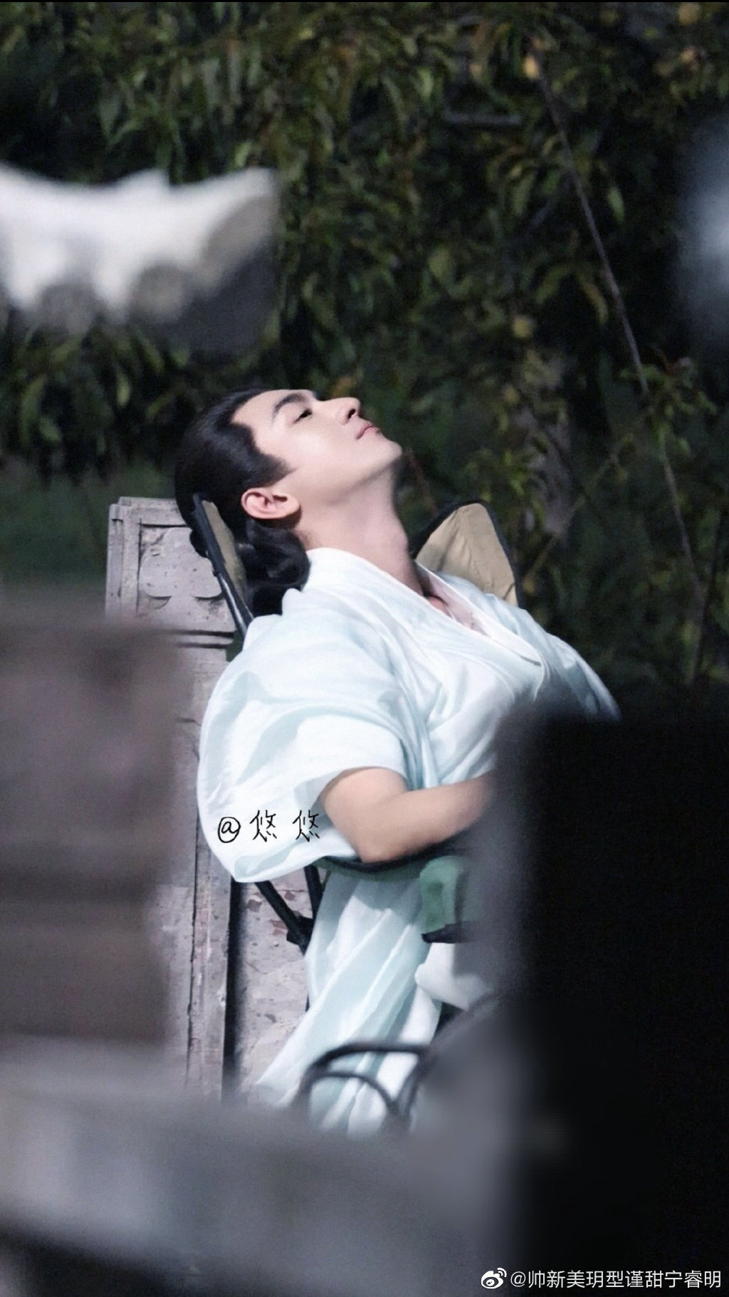 《与凤行》路透图曝光,林更新素衣发鬓,帅裂三界的上古神君是也休闲区蓝鸢梦想 - Www.slyday.coM 《与凤行》路透图曝光,林更新素衣发鬓,帅裂三界的上古神君是也休闲区蓝鸢梦想 - Www.slyday.coM