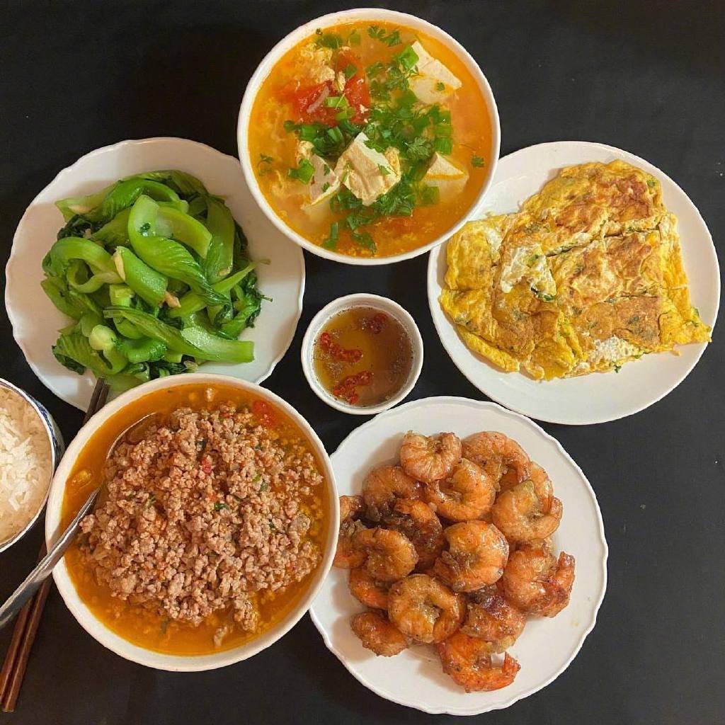 " 每天都要好好吃饭 .